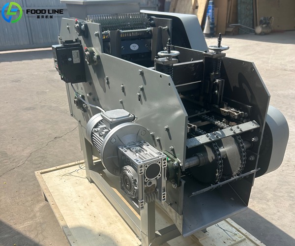 shelling device for cashew nut