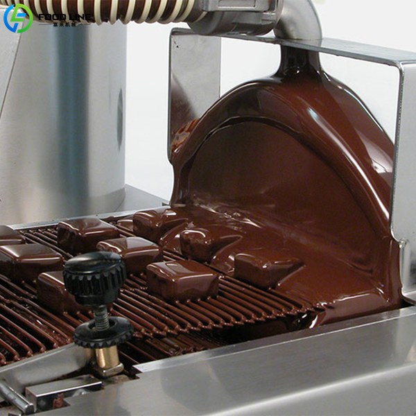 chocolate enrobing machine detail