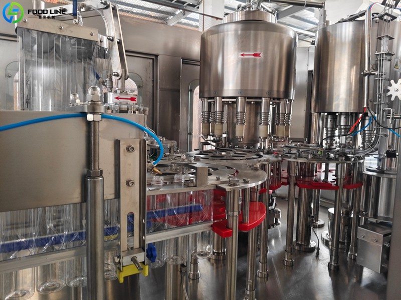 details of liquid filling device