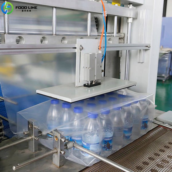 shrink wrapping device detail